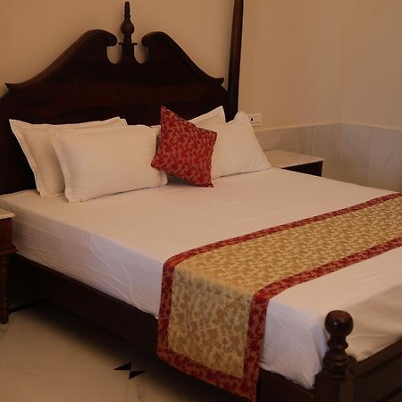 Hotel Jawai Bera Leopard Camp Extérieur photo
